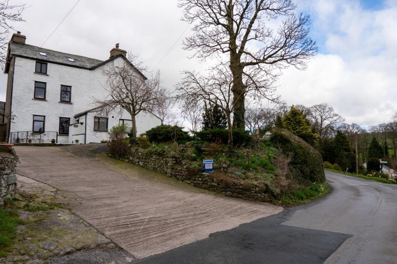 High Gregg Hall Farm Cottage Underbarrow ภายนอก รูปภาพ